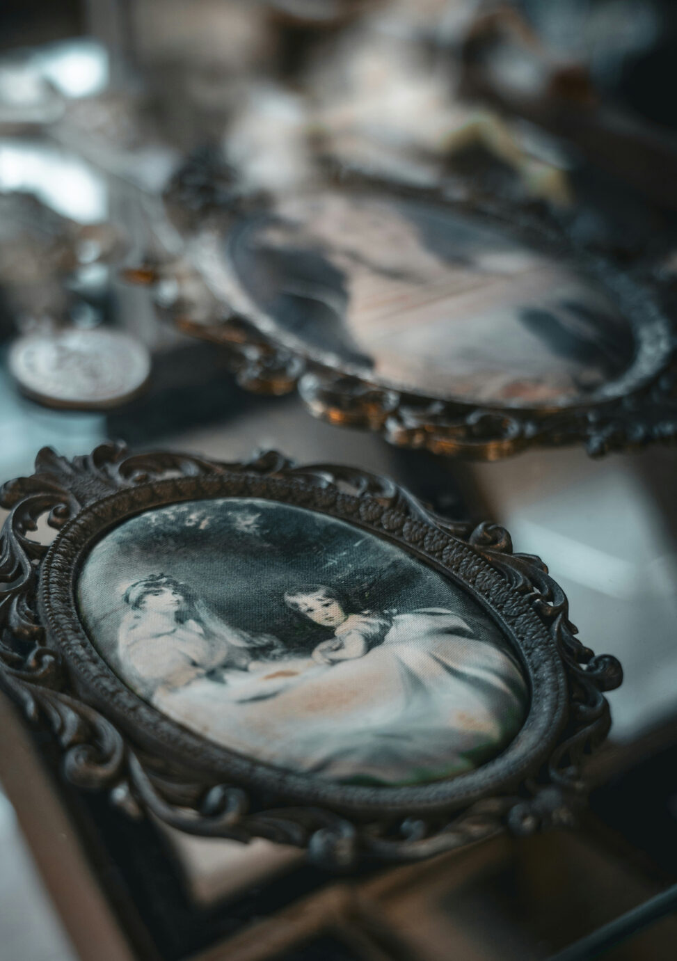 古い複数の写真